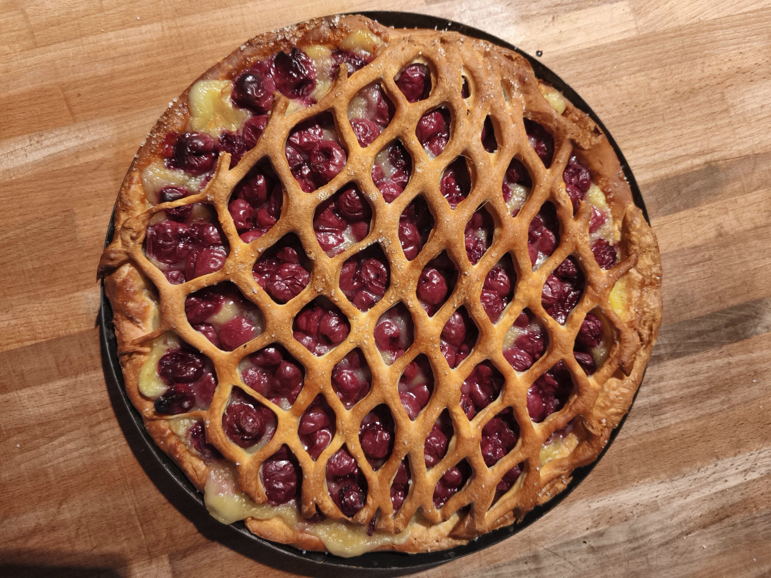 Kriekentaart van Nona's Bakery, ambachtelijk en 100% plantaardig